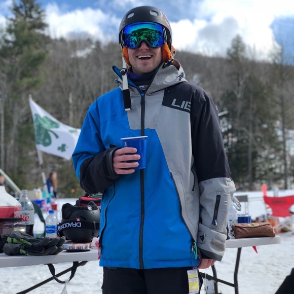 Meet your Posher, Chris - Picture 1 of 1